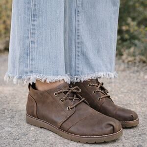 BOBS by Skechers SZ 8.5 Chill Lugs City Summit Women's Booties NEW